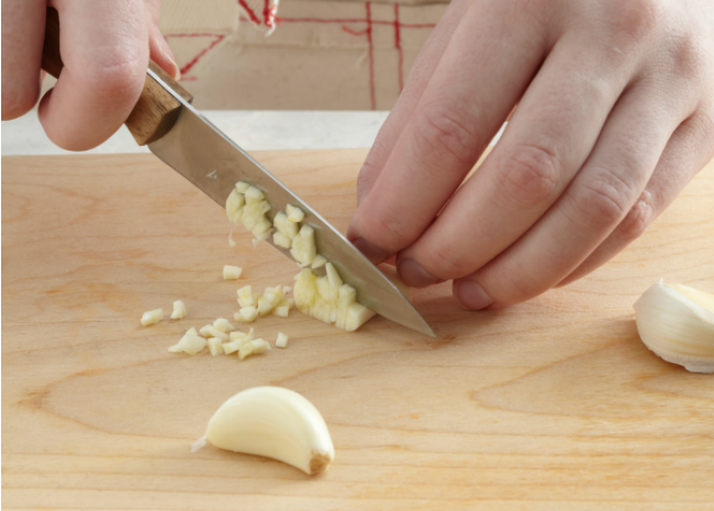 chopping garlic