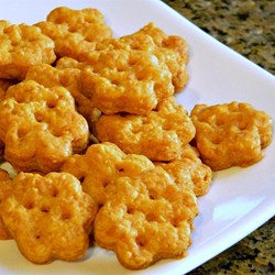 Chef John's Cheesy Crackers Recipe