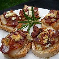 Blue Cheese, Bacon and Pear Brunch Sandwiches Recipe