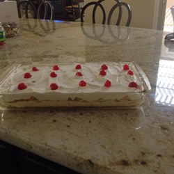 No-Bake Banana Split Cake Recipe