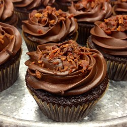 Dark Chocolate Bacon Cupcakes Recipe