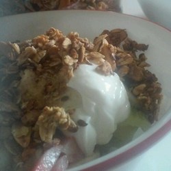 Healthy Chocolate Almond Granola Recipe
