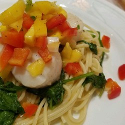 Scallops with Mango Salsa on Fresh Spinach Recipe