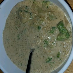 Easy Broccoli Quinoa Soup Recipe