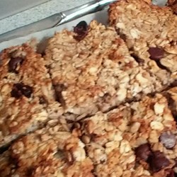 Easy Oatmeal and Almond Bars Recipe