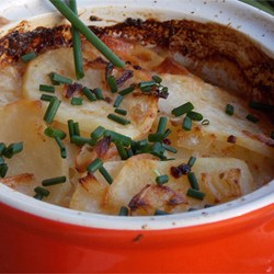 Herbed Scalloped Potatoes and Onions Recipe