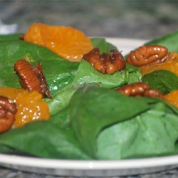 Spicy Mandarin Spinach Salad Recipe