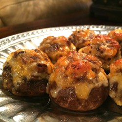 Bacon and Cheddar Stuffed Mushrooms Recipe