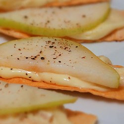 Chef John's Brie with Ripe Pear and Black Pepper Recipe