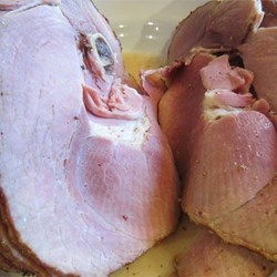 Always Juicy Baked Ham Recipe