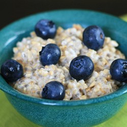 Steel Cut Oats with Blueberries and Lemon Zest Recipe
