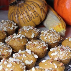 Pumpkin Almond Mini Muffins Recipe