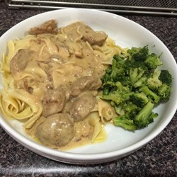 Anna's Amazing Easy Pleasy Meatballs over Buttered Noodles Recipe