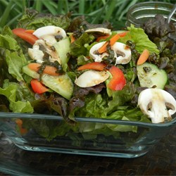 Mixed Greens with Smoked Gouda Recipe