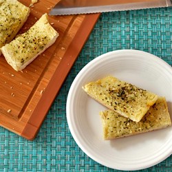 Crusty Garlic Bread Recipe