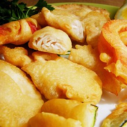 Gluten-Free Beer Battered Chicken and Veggies Recipe