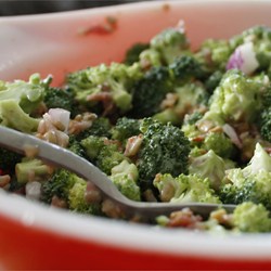Fresh Broccoli Salad Recipe