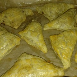 Mediterranean Meat Pies (Sfeeha) Recipe