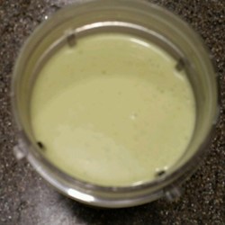 Kale, Banana, and Peanut Butter Smoothie Recipe