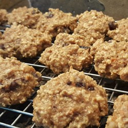 Healthier Chewy Chocolate Chip Oatmeal Cookies Recipe