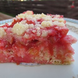 Mom's Rhubarb Cake Recipe