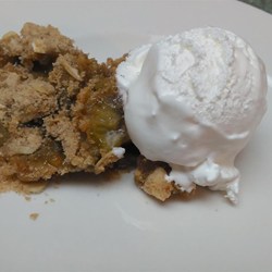 Easy Rhubarb Crisp Recipe