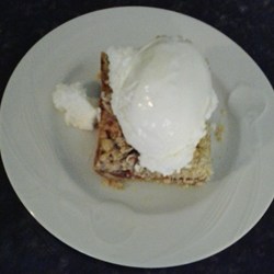 Very Berry Rhubarb Bars Recipe