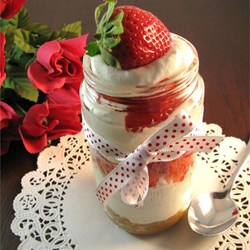 Strawberry Cheesecake in a Jar Recipe