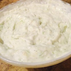 Tzatziki Sauce -Yogurt and Cucumber Dip Recipe