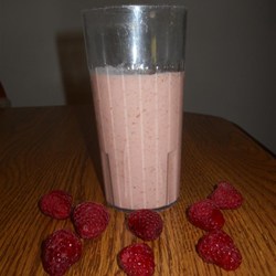 Raspberry and Apricot Smoothie Recipe