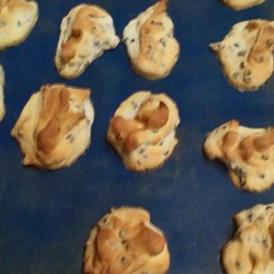Forgotten Puffs (Chocolate Chip Meringue Cookies) Recipe