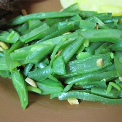 Toasted Almond Green Bean Salad Recipe