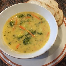 Best Cheesy Broccoli Soup Recipe