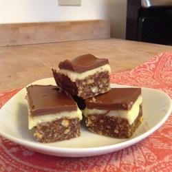 Easy Nanaimo Bars Recipe