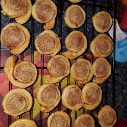 Flaky Cinnamon Cookies Recipe