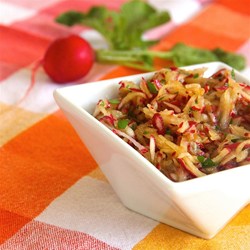 Ultra-Simple and Delicious Red Radish Salad Recipe