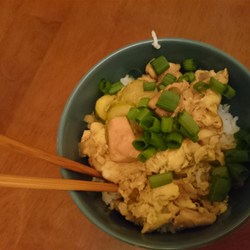 Oyakodon (Japanese Chicken and Egg Rice Bowl) Recipe