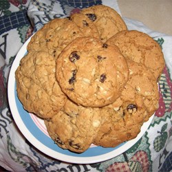 Grandmother's Oatmeal Cookies Recipe