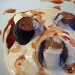 Vanilla Port Poached Figs with Honey Cream Recipe