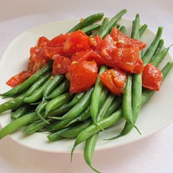 Green Beans with Cherry Tomatoes Recipe