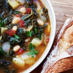 Vegetarian Kale Soup Recipe
