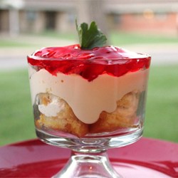 Strawberry Twinkie Dessert Recipe