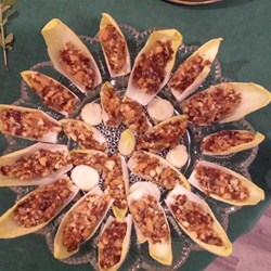 Easy Endive, Cranberry, Walnut Appetizers Recipe