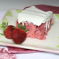 Strawberry Delight Cake Recipe