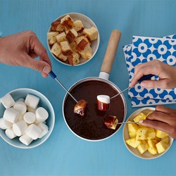 Chocolate Bar Fondue Recipe