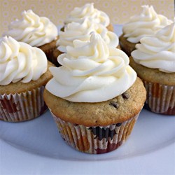 Banana Chocolate Chip Cupcakes with Cream Cheese Frosting Recipe